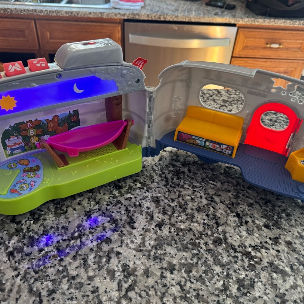 Fisher price little people Interactive Gray and Red Toy Camper - Picture 2 of 2